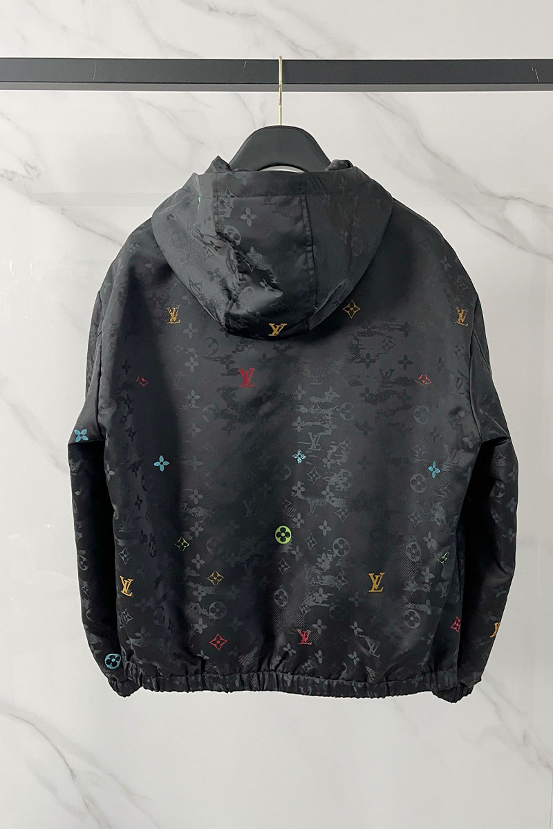 Lоuis Vuittоn Ветровка чёрного цвета Monogram