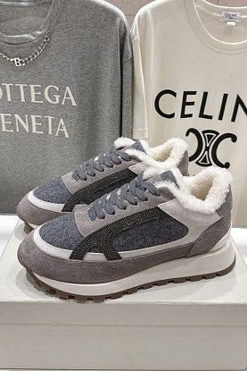 Женские замшевые кроссовки с мехом premium