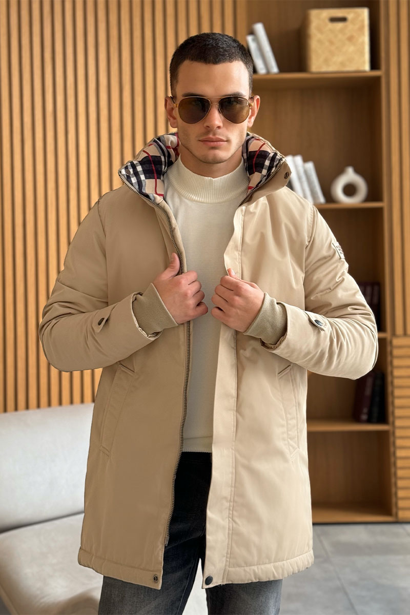 Burberry Мужское пальто бежевого цвета