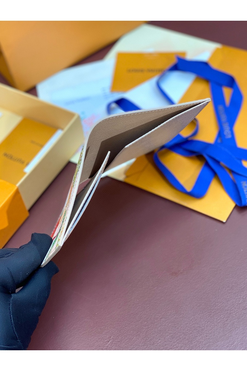 Lоuis Vuittоn Кожаная обложка для паспорта Premium 10x14x2.5 см