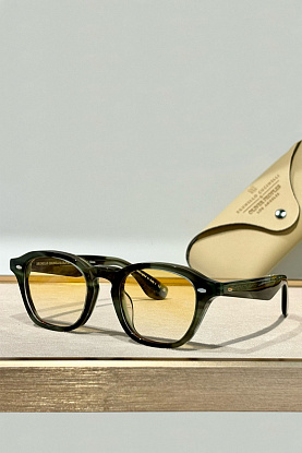 Солнцезащитные очки Oliver Peoples Peppe