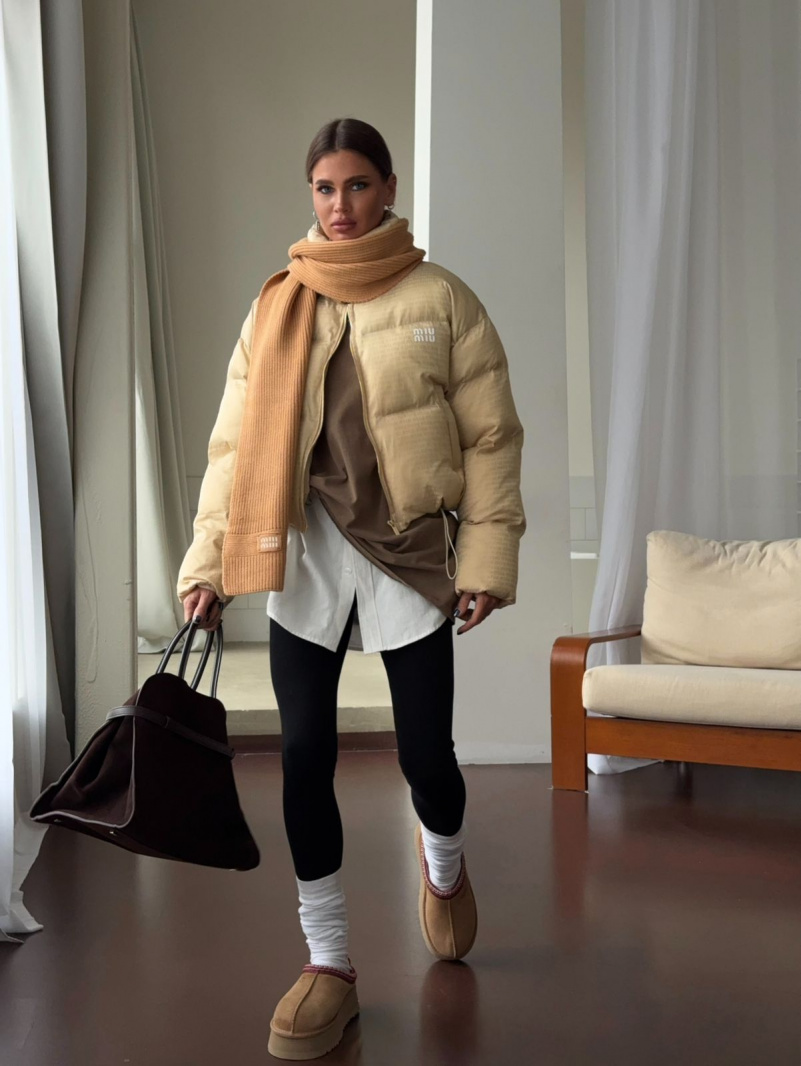 MIU MIU Бежевая женская куртка 