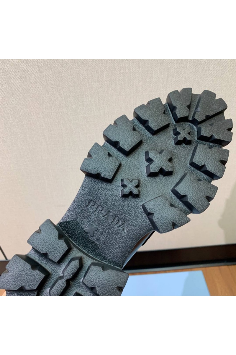 Prada Женские кожаные лоферы premium