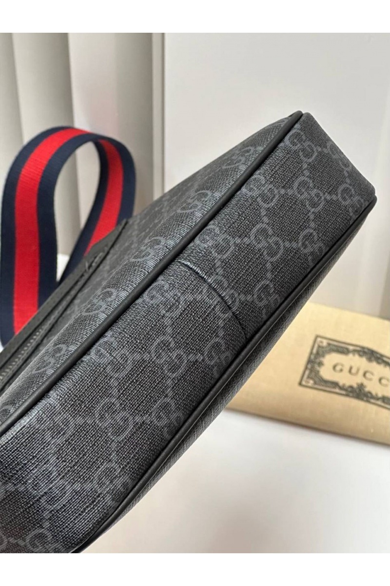 Gucci Кожаная сумка GG Premium 23.5x21x4.5 см