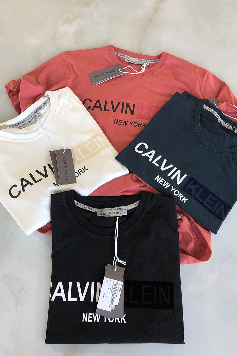 Calvin Klein Мужская чёрная футболка New York