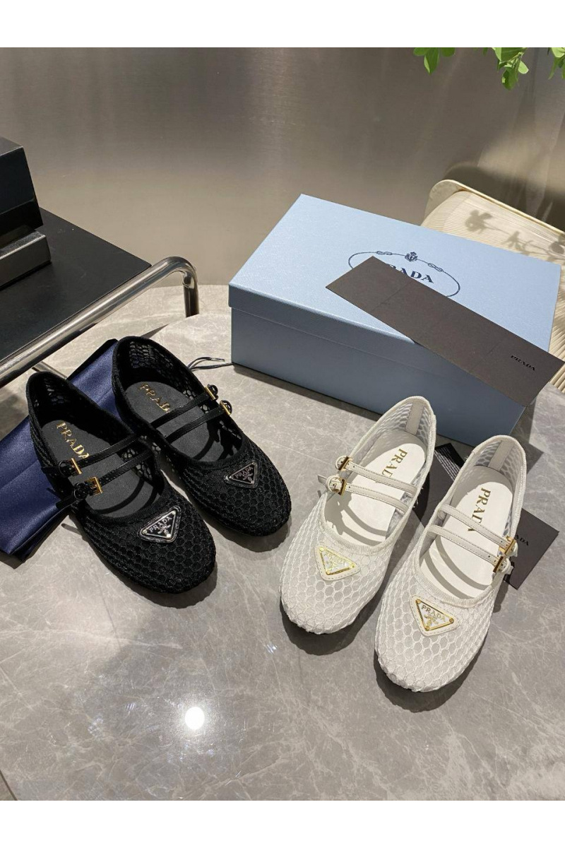 Prada Женские сетчатые балетки белого цвета