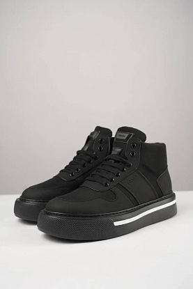 Комбинированные кроссовки с мехом 