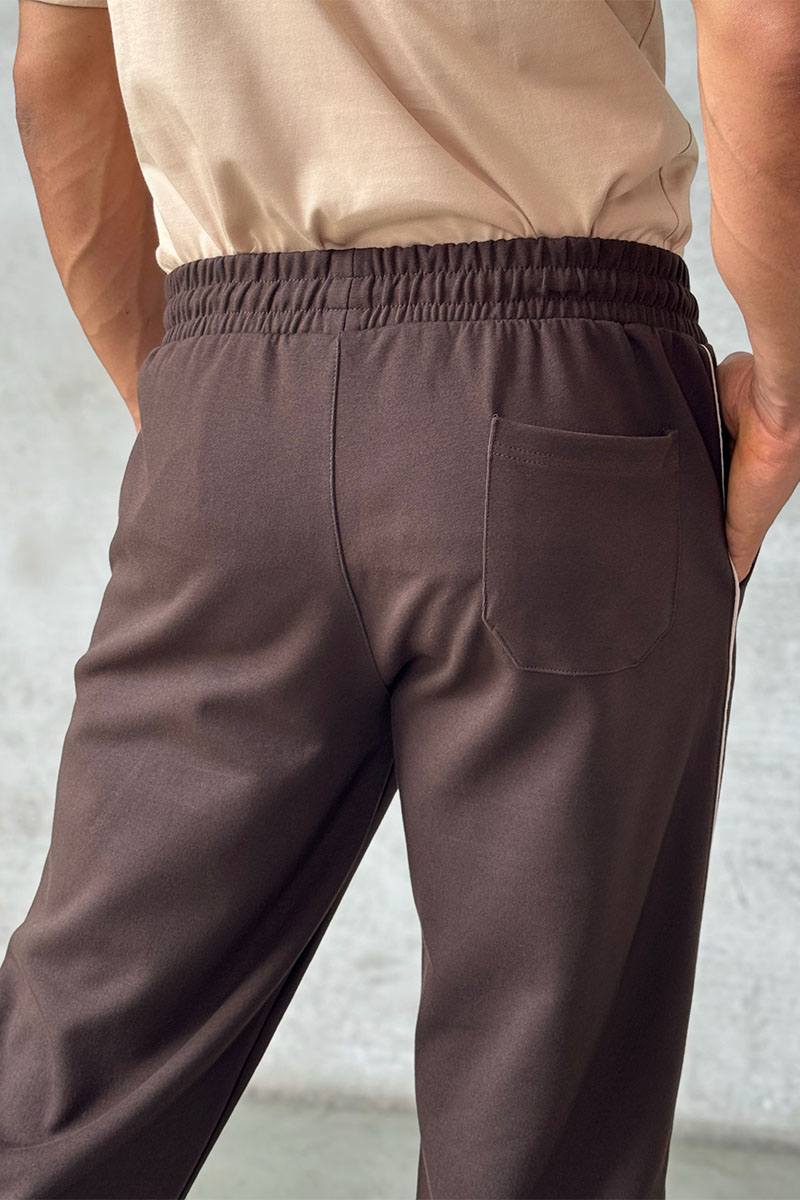 Loro Piana Спортивный костюм коричневого цвета 