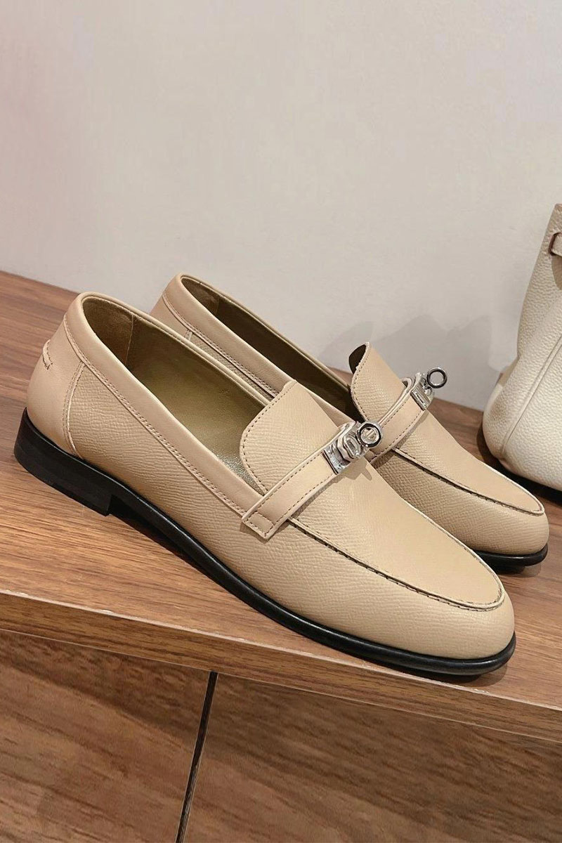 Hermes Женские кожаные лоферы 