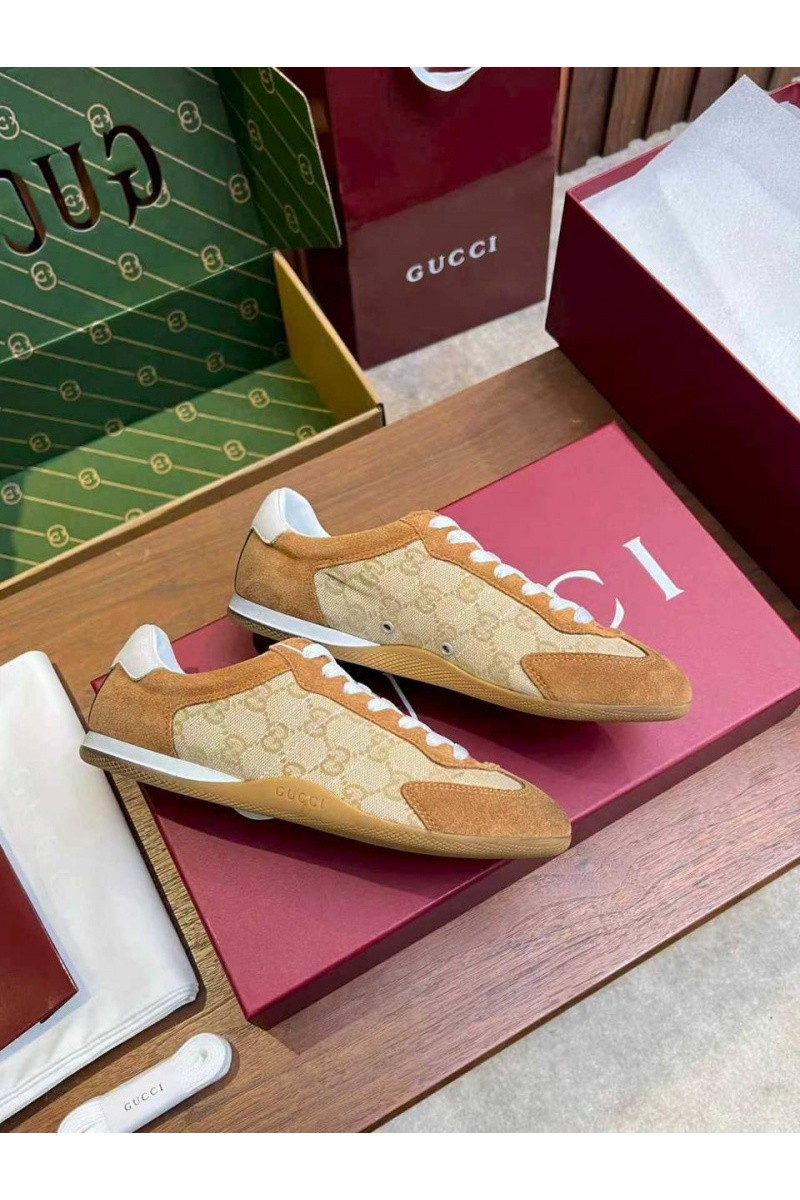 Gucci Женские кожаные кроссовки GG Shift premium