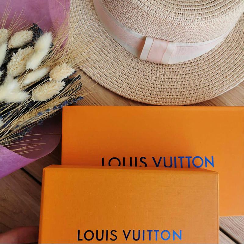 Lоuis Vuittоn Кожаная обложка на паспорт Monogram 10х14 см
