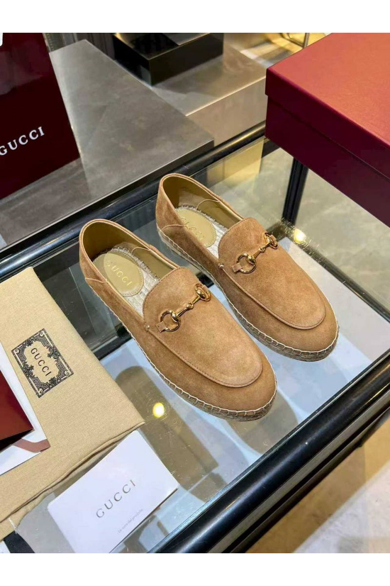Gucci Женские замшевые лоферы GG Horsebit premium