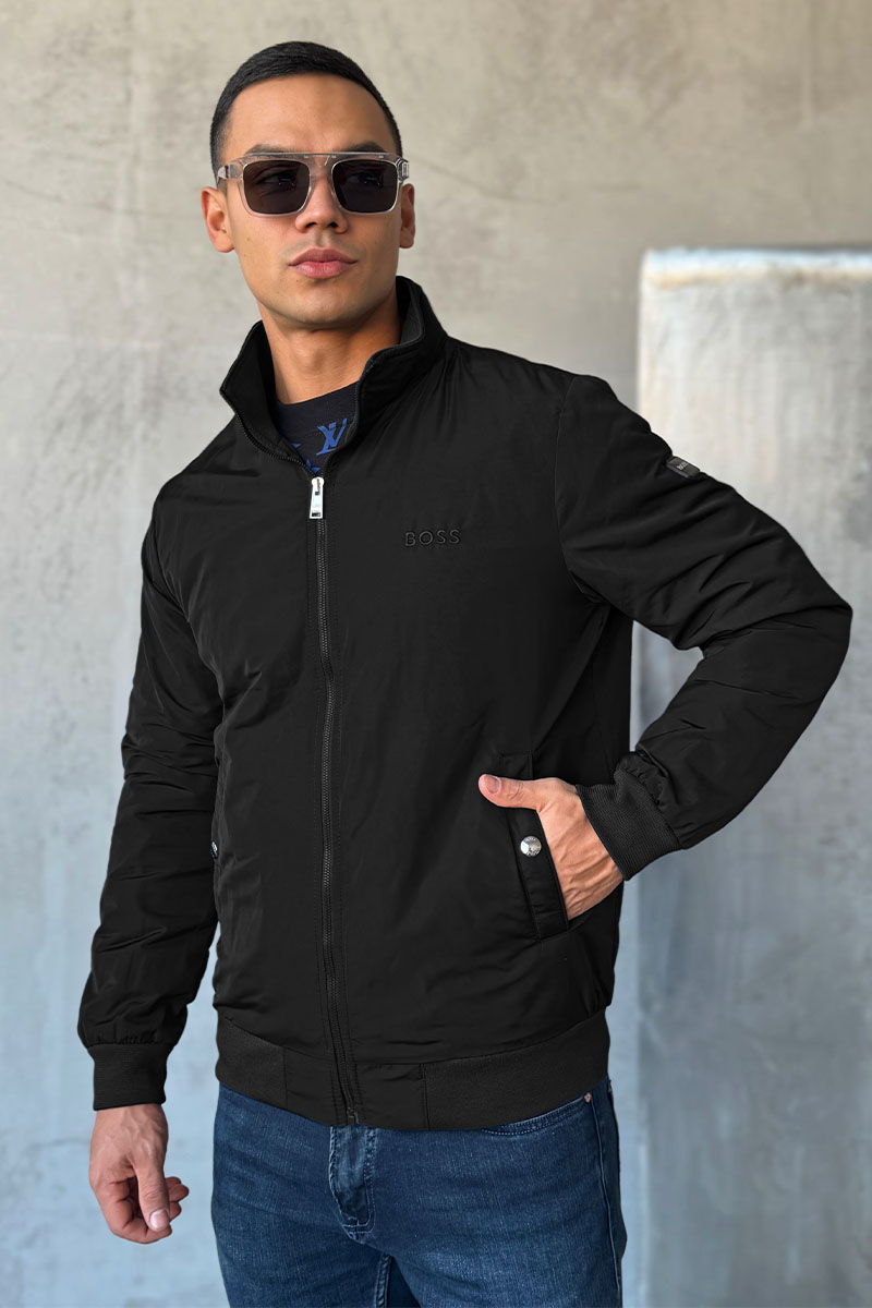 Hugо Воss Мужская чёрная ветровка logo-patch