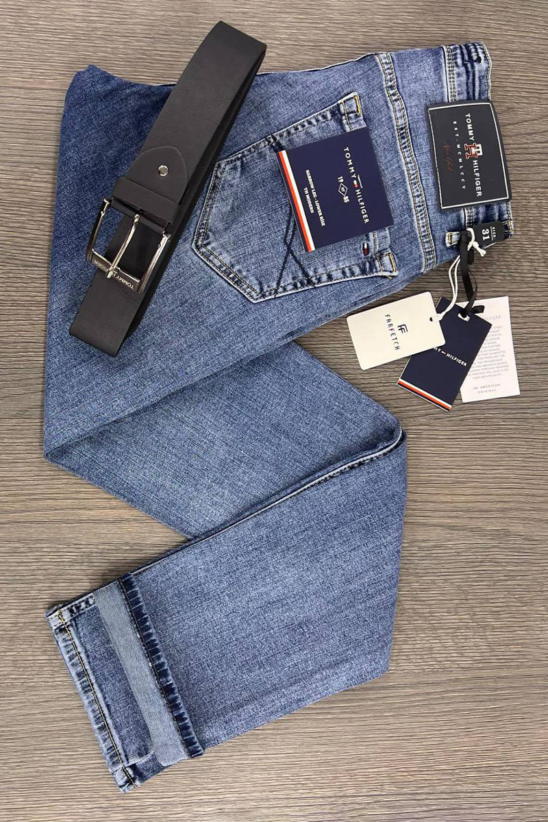 Tommy Hilfiger Мужские джинсы голубого цвета 
