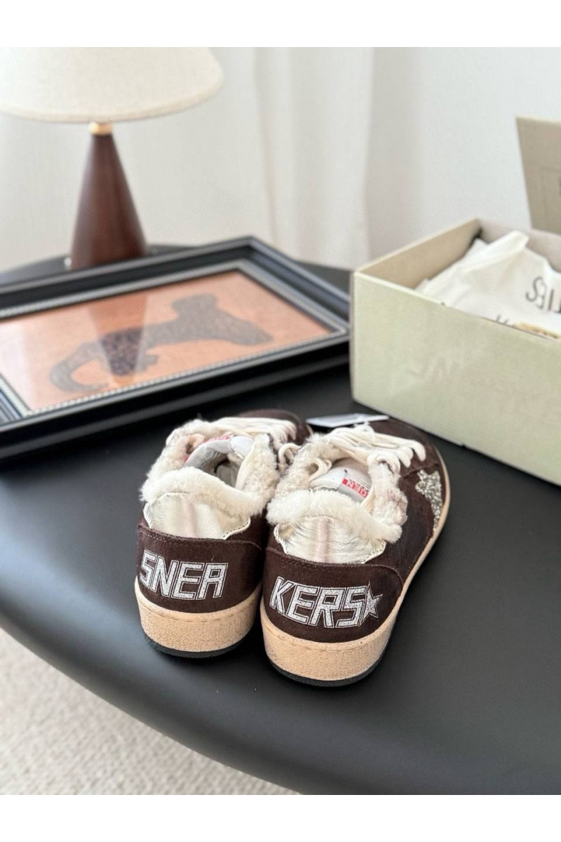 Designer Clothing Женские кроссовки с мехом Golden Goose