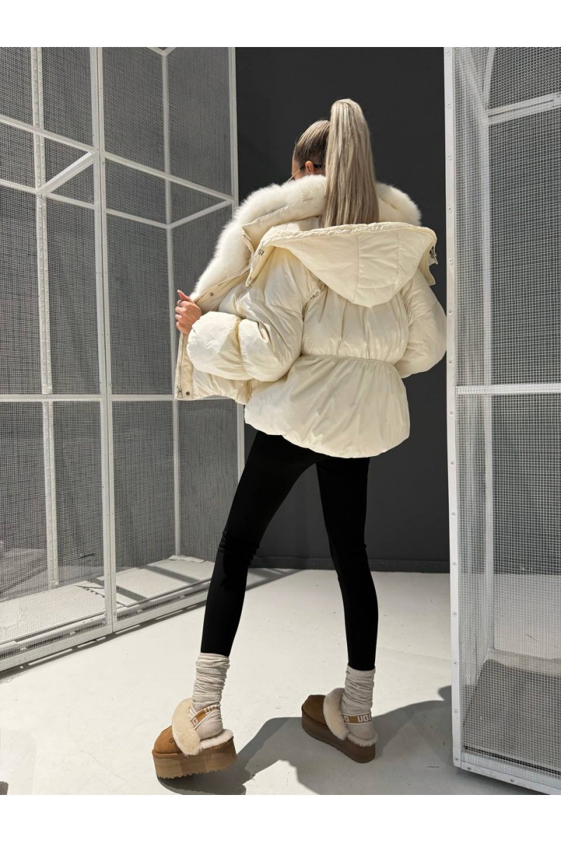 Designer Clothing Белый женский пуховик с натуральным мехом