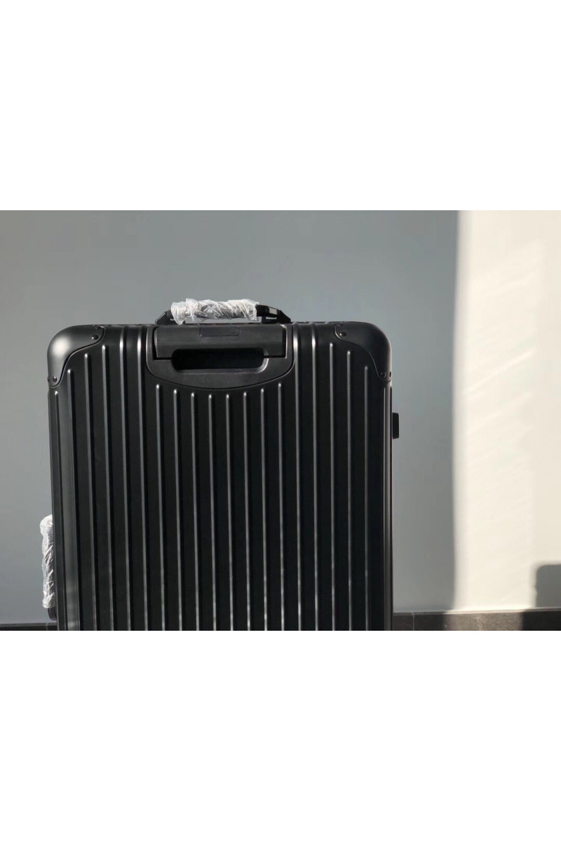 Rimowa Чемодан Aluminum L Premium 76x50x27 см