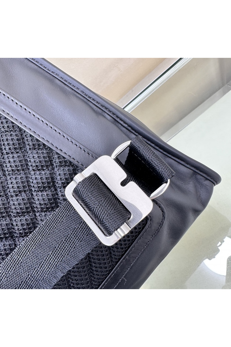 Burberry Кожаный рюкзак Shield Premium 46x39x21 см