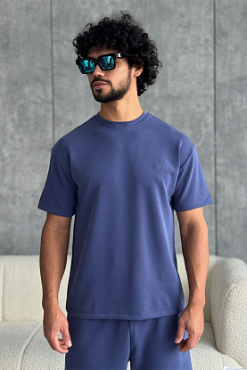 Мужская синяя футболка 