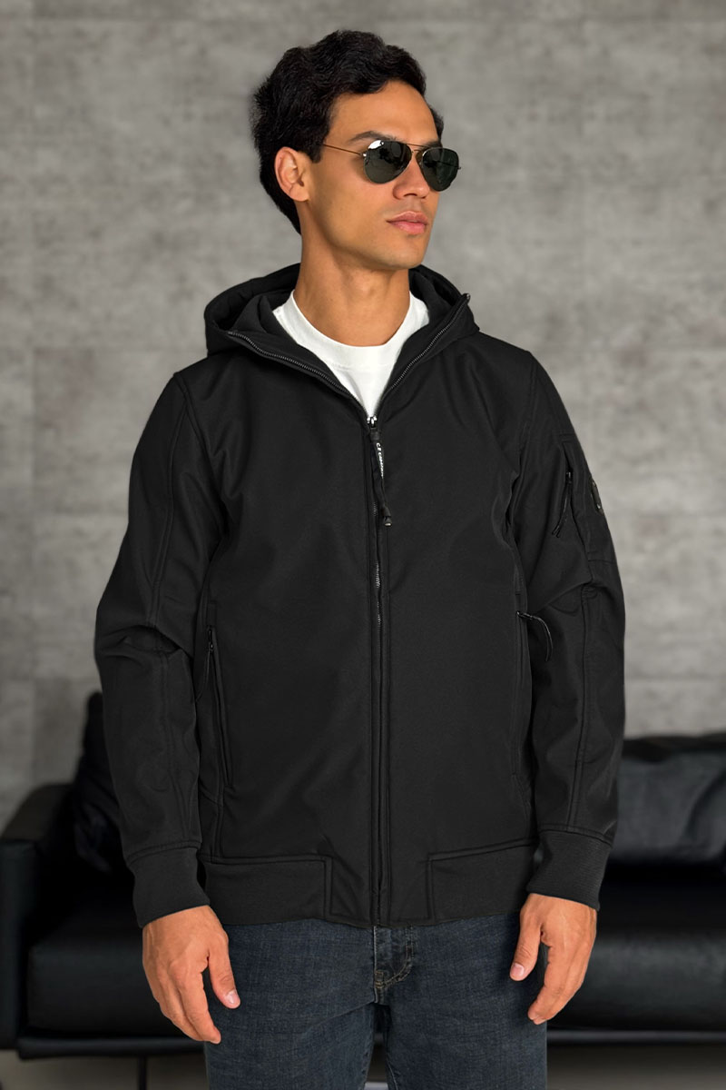 C.P. Company Чёрная ветровка Pro-Tek lens detail 