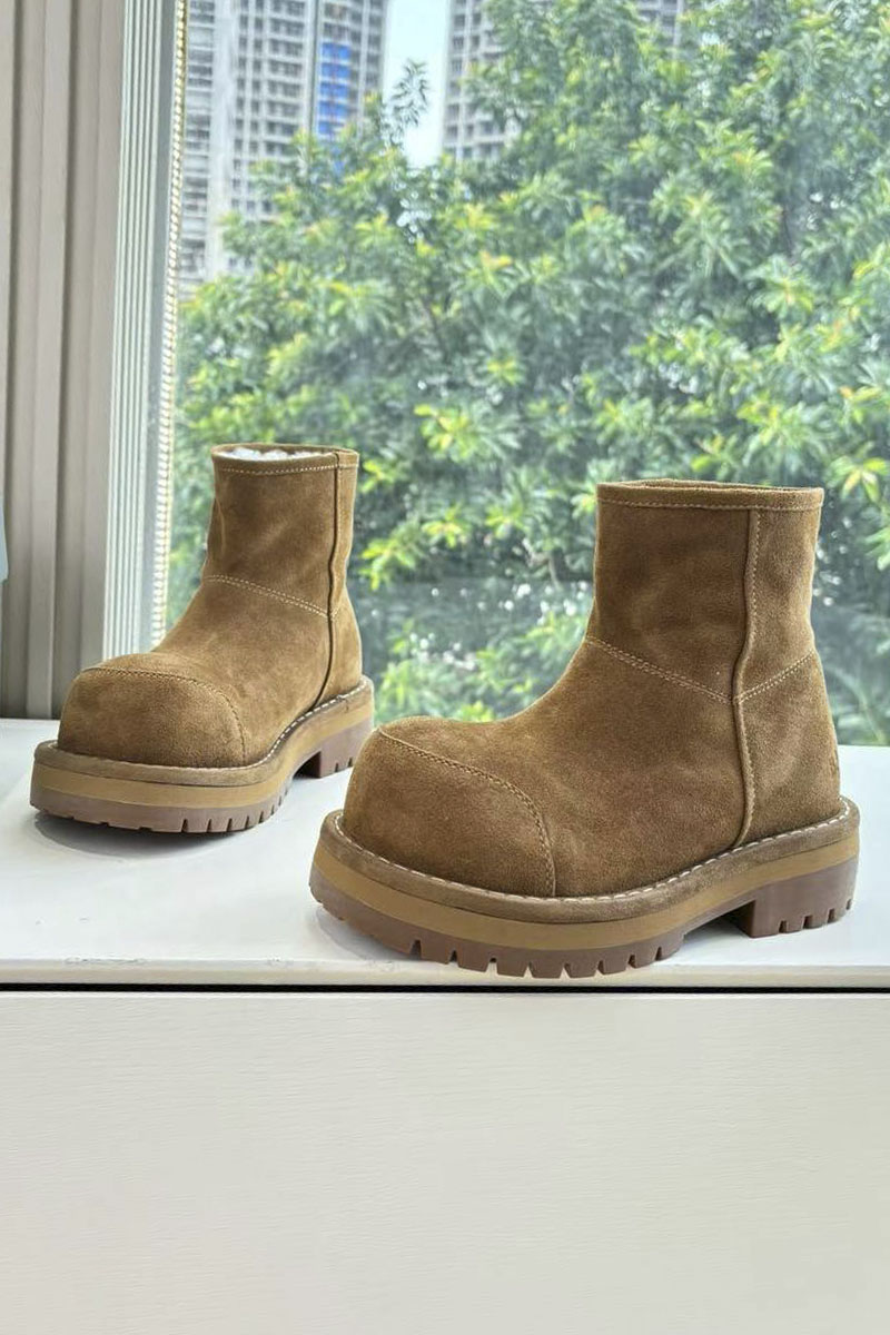Balenciaga Женские замшевые ботинки с мехом Alaska Fur High Boot Premium - Chestnut