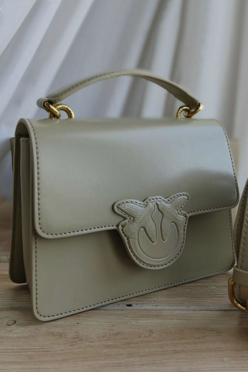  Кожаная сумка Love Bag 20x15 см