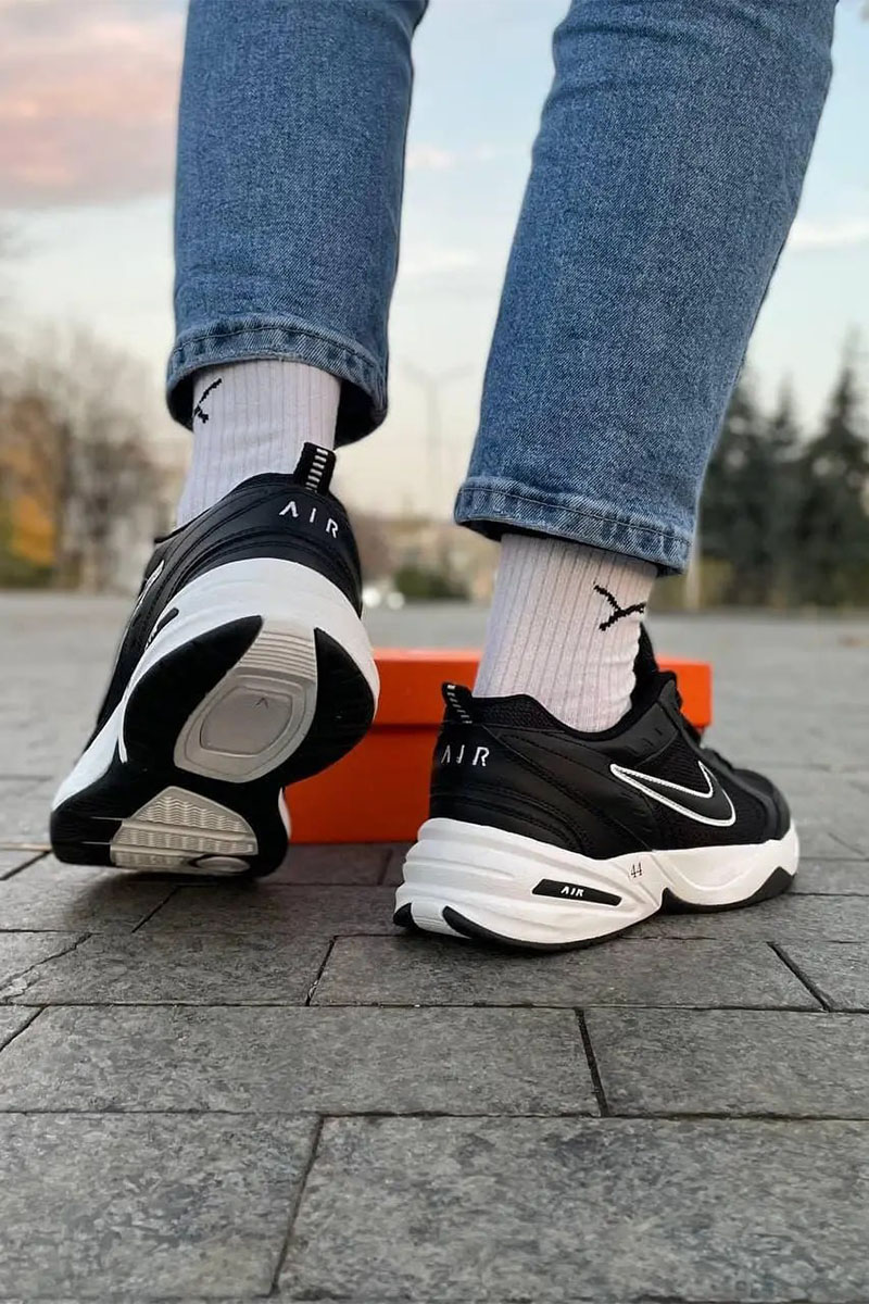 Nike Кроссовки Air Monarch - Black / White