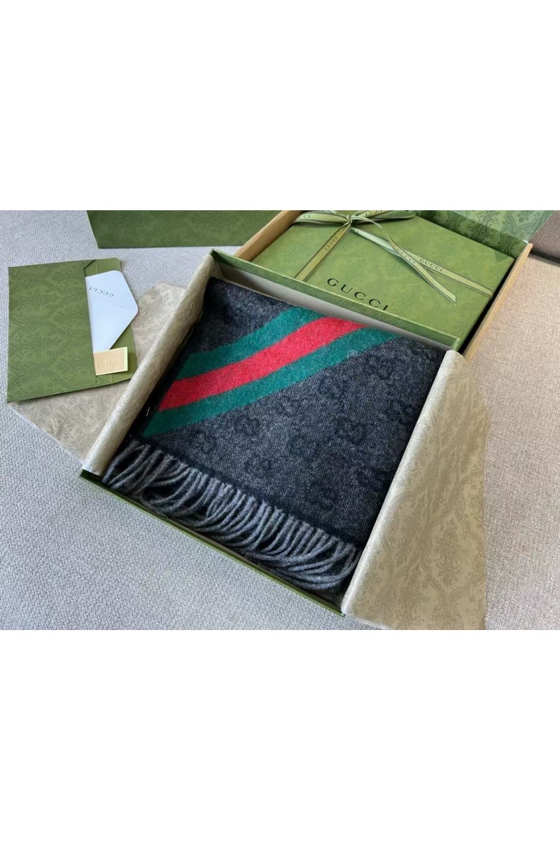 Gucci Шарф GG premium 190x37 см