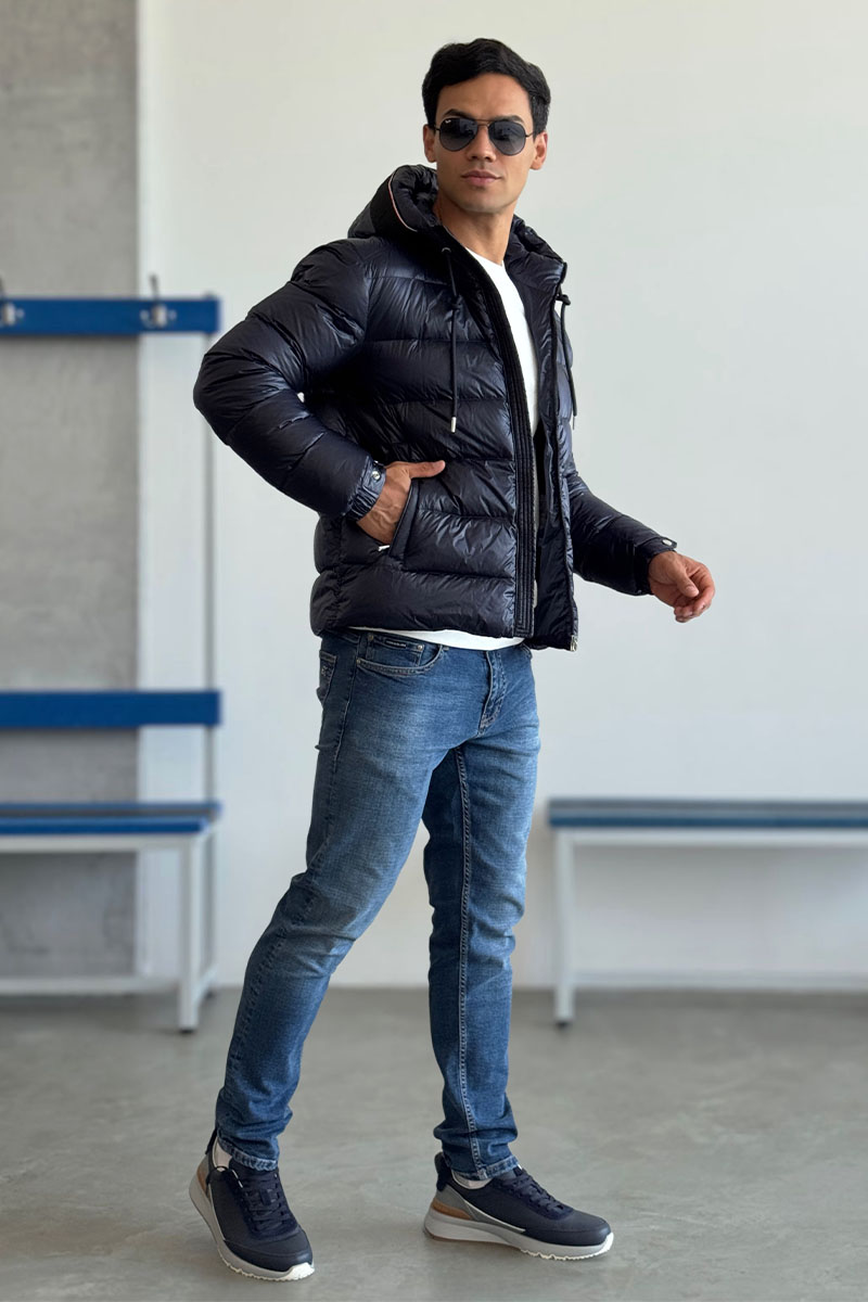 Moncler Мужской тёмно-синий пуховик Pavin