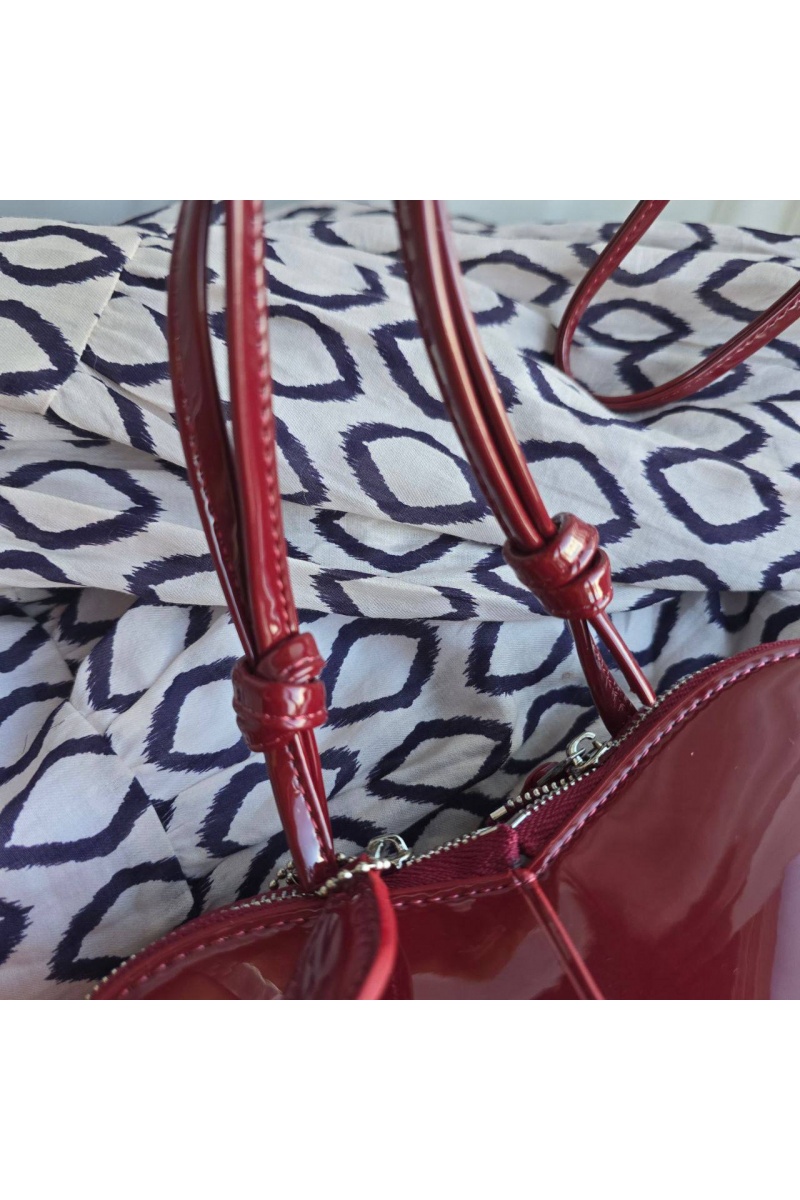 Designer Clothing Женская лакированная сумка Alaia Le Coeur  22x15 см - Burgundy