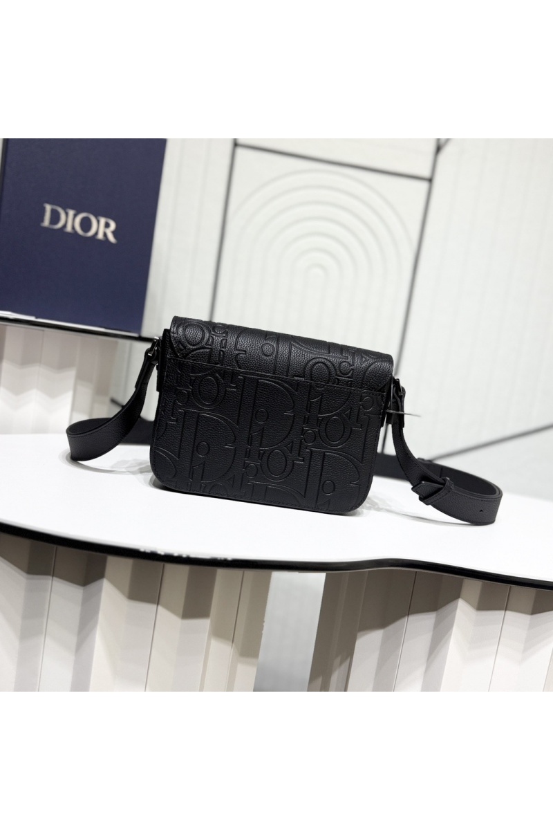 Dior Кожаная сумка Saddle Messenger Premium 23x17.5x6 см