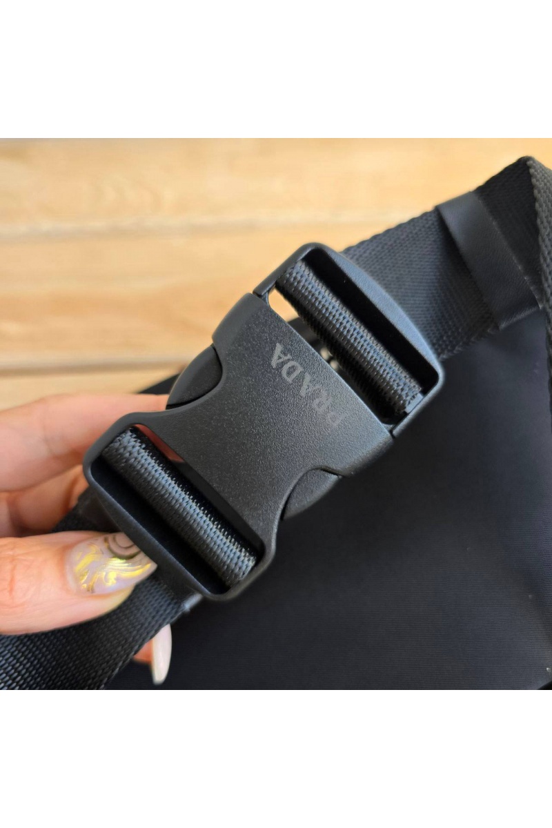 Prada Сумка на пояс 28x16 см - Black