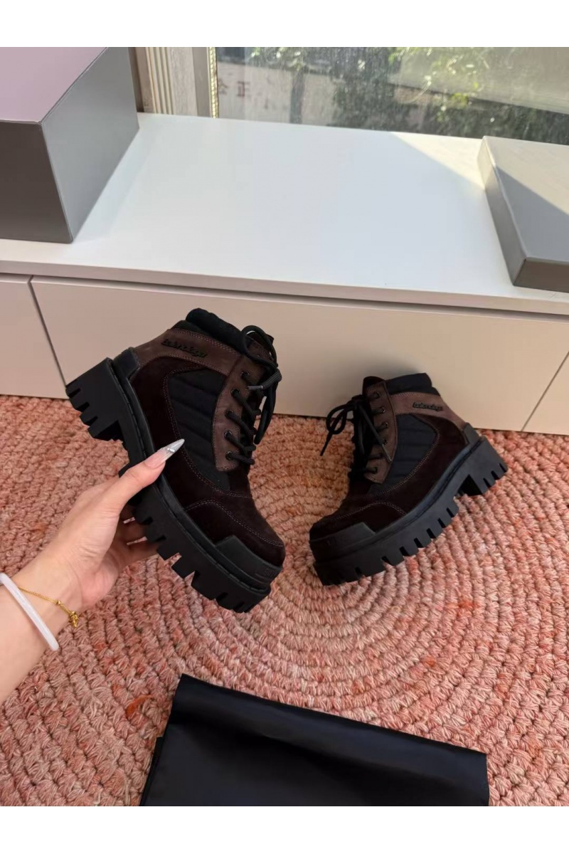 Balenciaga Женские ботинки Combat Strike Low premium