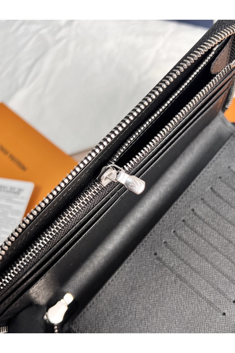 Lоuis Vuittоn Кожаное портмоне Premium 20x10x2 см