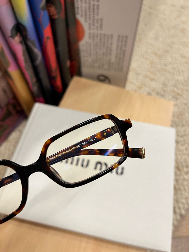 MIU MIU Женские очки с леопардовой оправой