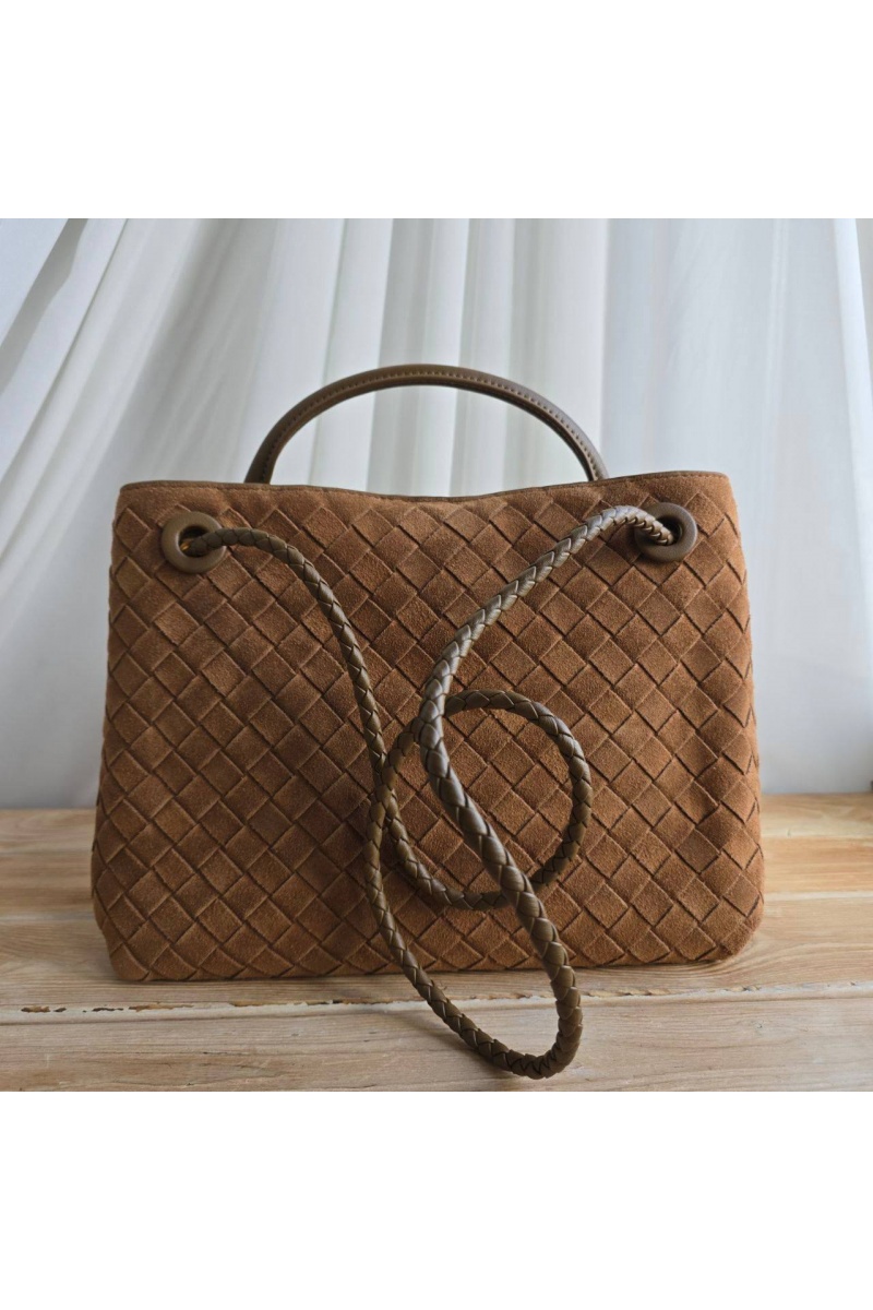 Bottega Veneta Замшевая сумка 30x23 см
