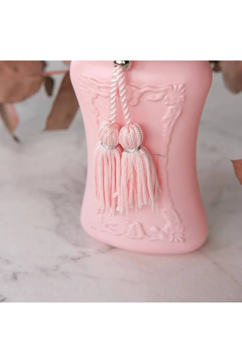 Designer Clothing Парфюмерная вода Delina Royal Essence (75 мл)