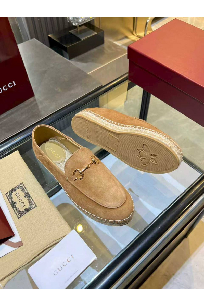 Gucci Женские замшевые лоферы GG Horsebit premium