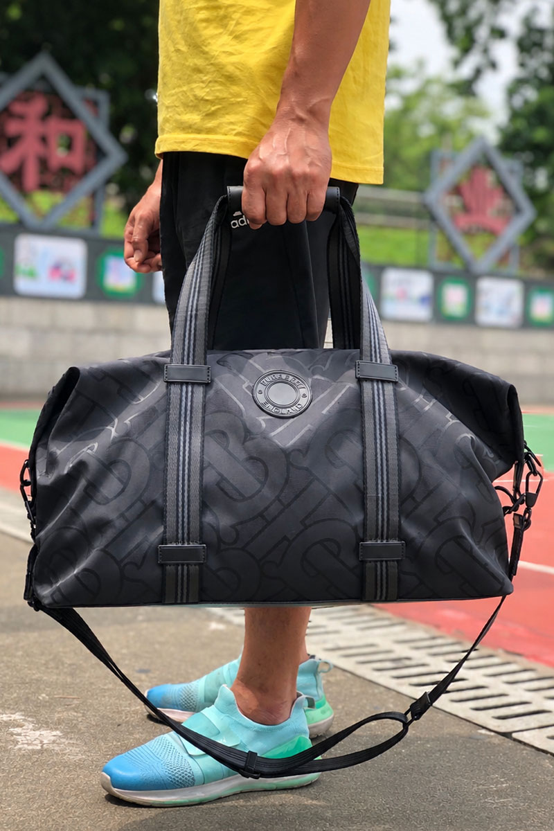 Burberry Нейлоновая дорожная сумка  Premium 50x29x19 см