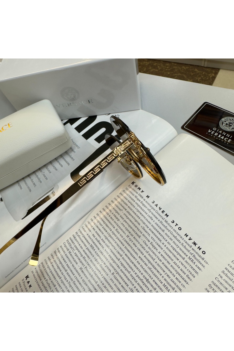 Versace Солнцезащитные очки Glam Medusa