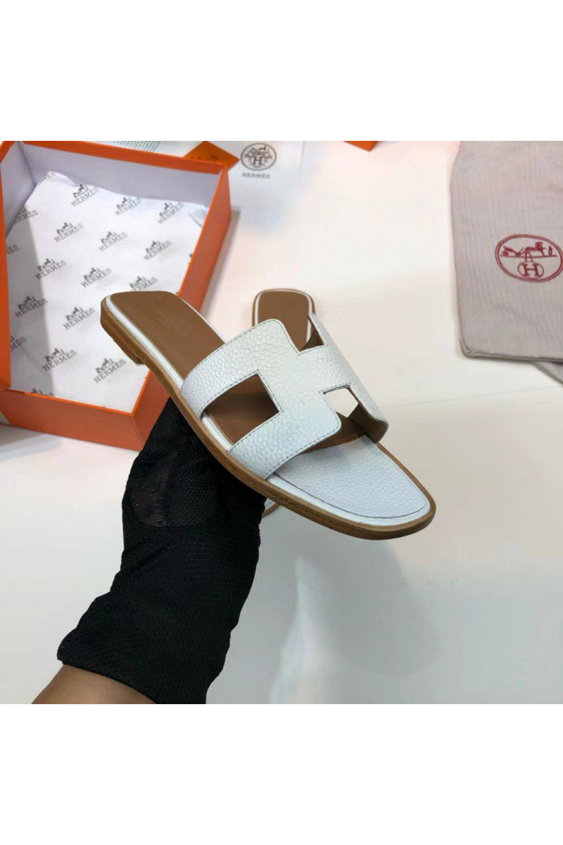 Hermes Женские кожаные шлёпанцы Oran