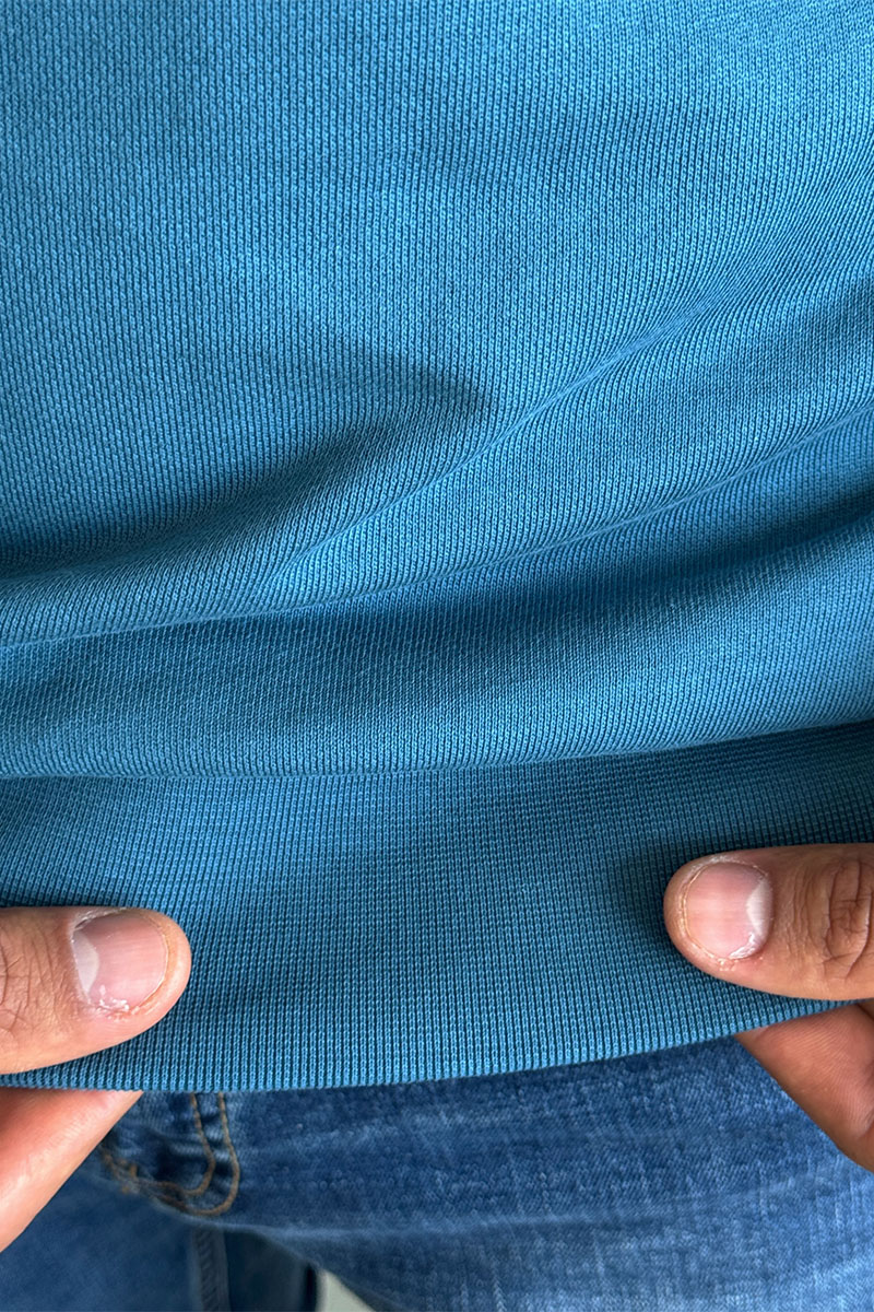 Moncler Свитшот голубого цвета logo-patch