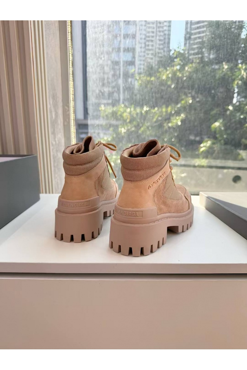 Balenciaga Женские ботинки Combat Strike Low premium