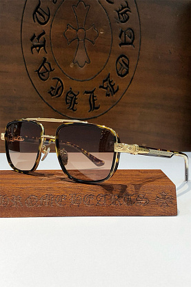 Солнцезащитные очки Aviator