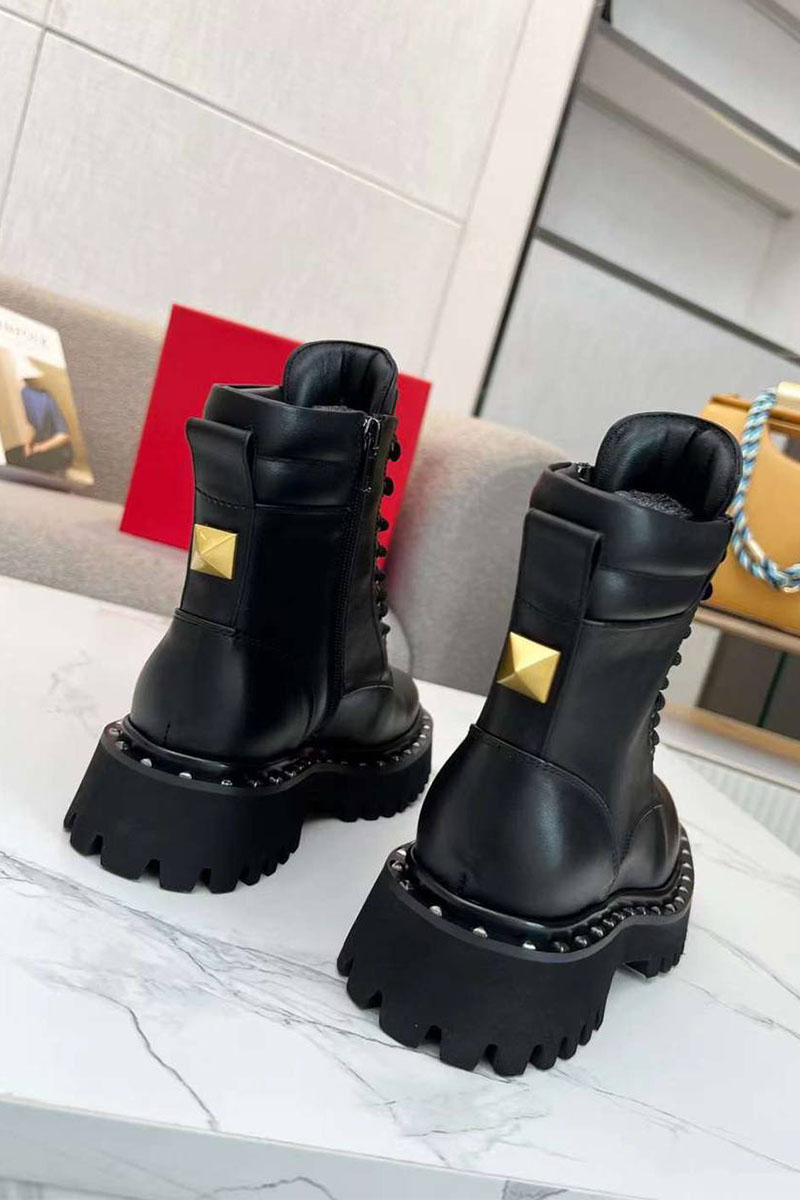 Valentino Женские кожаные ботинки 