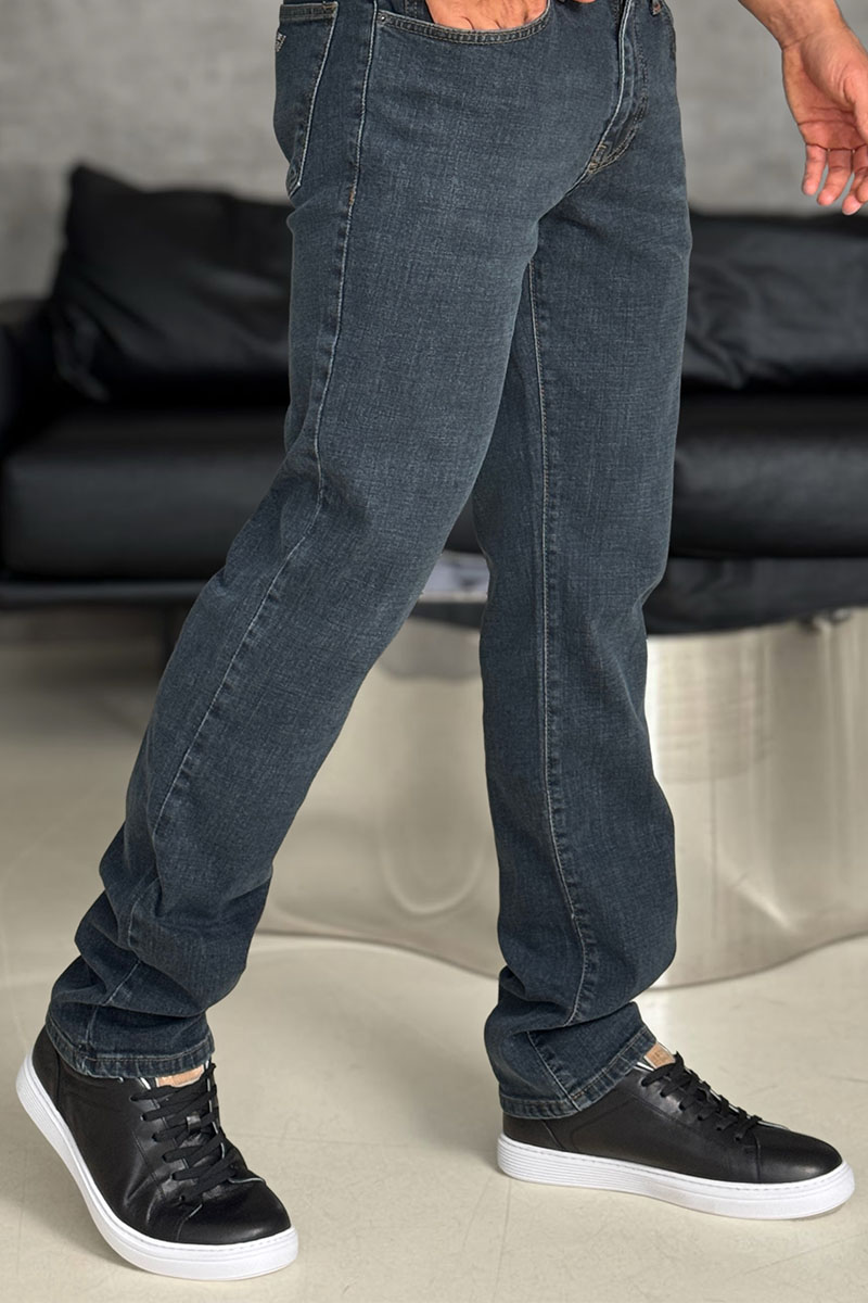 Designer Чёрные кожаные кроссовки  