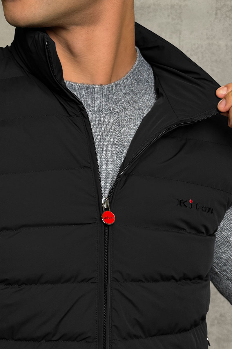 Kiton Мужской чёрный жилет 