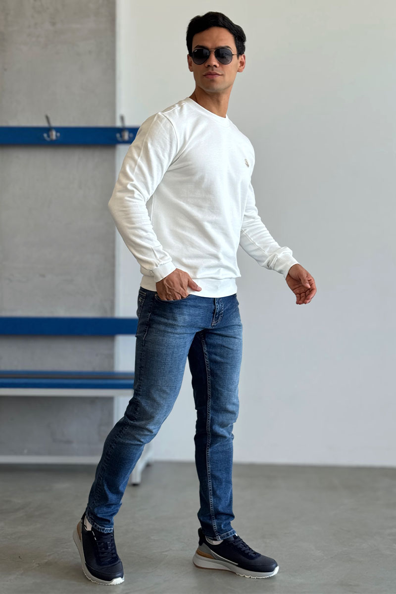 Moncler Свитшот белого цвета logo-patch