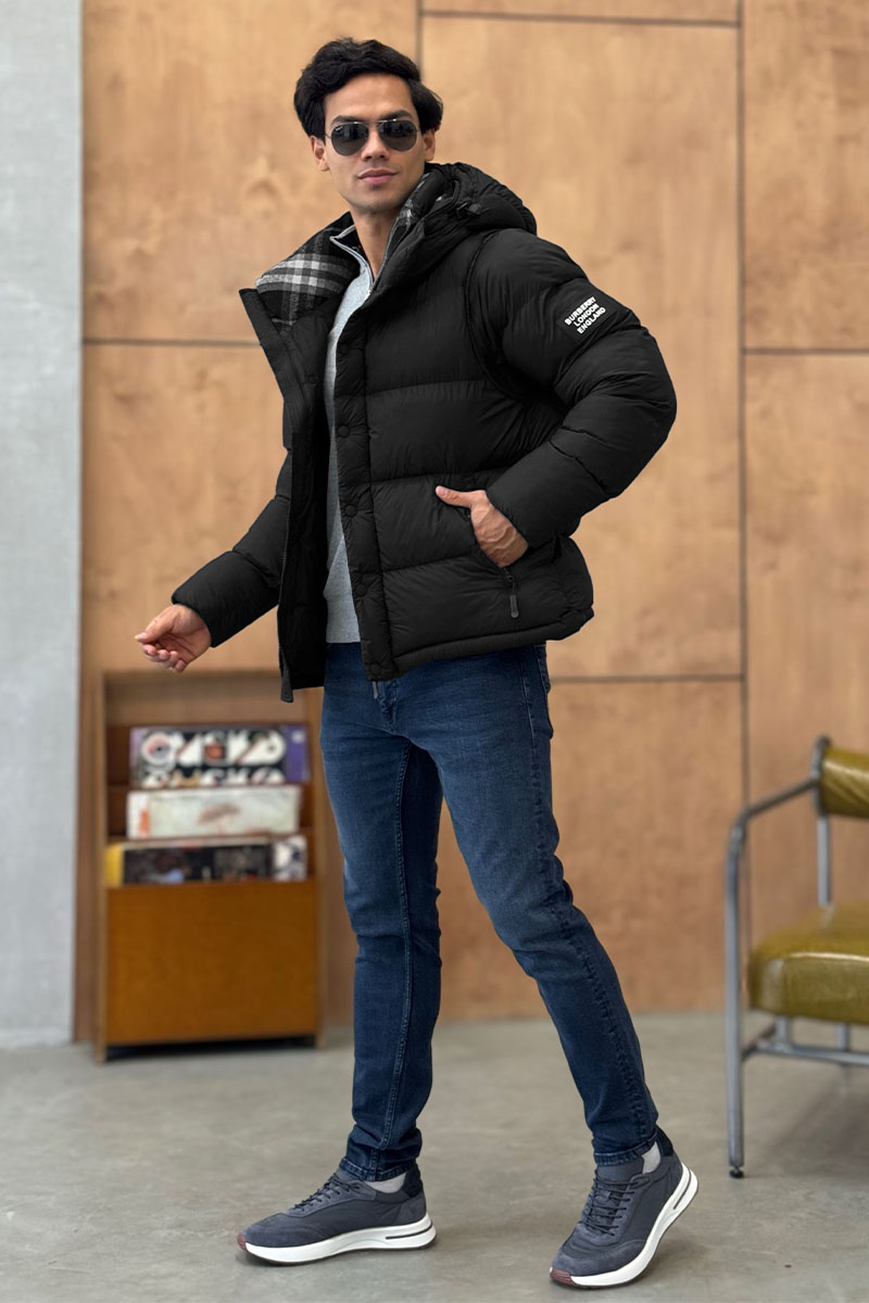 Burberry Чёрная куртка со съёмными рукавами Lockwell logo-patch