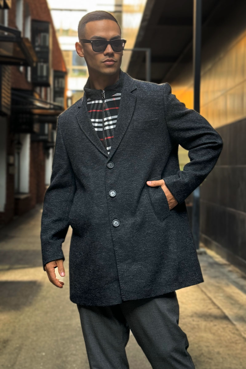 Burberry Тёмно-серое мужское пальто London England logo-embroidered